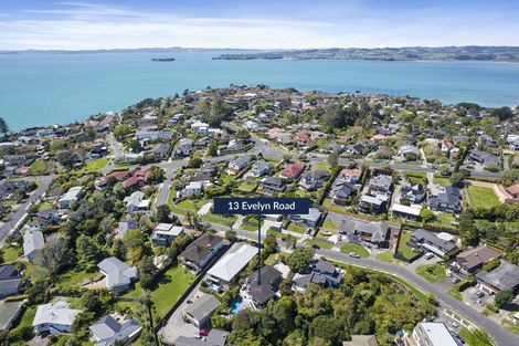 Photo of property in 13 Evelyn Road, Cockle Bay, Auckland, 2014