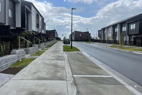 Photo of property in 21 Jabuka Street, Glen Eden, Auckland, 0602