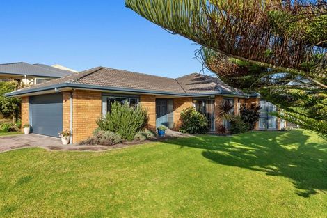 Photo of property in 2 Island View Heights, Coastlands, Whakatane, 3120