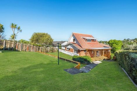 Photo of property in 36 Compton Street, Hillcrest, Auckland, 0627