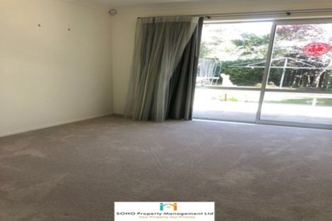 Photo of property in 14 Ellison Place, Pakuranga Heights, Auckland, 2010