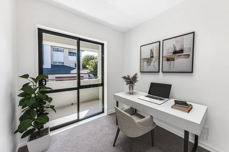 Photo of property in 92 Albany Highway, Greenhithe, Auckland, 0632