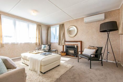 Photo of property in 7 Peterhead Avenue, Flaxmere, Hastings, 4120