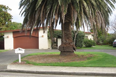 Photo of property in 5 Kingswood Grove, Raumati Beach, Paraparaumu, 5032