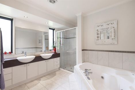 Photo of property in 42 Westminster Glen, Matakana, Warkworth, 0985