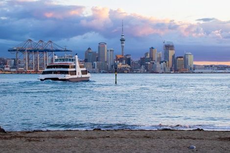 Photo of property in 2/9 Calliope Road, Devonport, Auckland, 0624