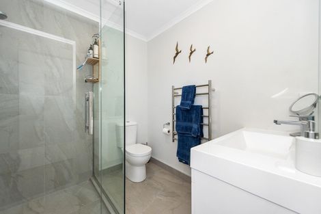 Photo of property in 5 Springside Court, Huntington, Hamilton, 3210