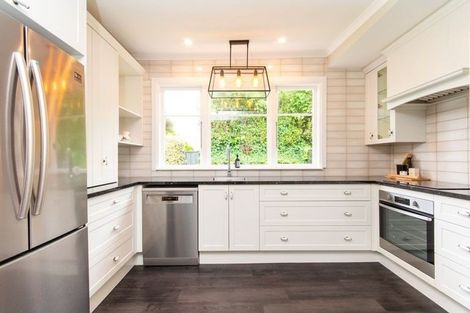 Photo of property in 22 Osier Road, Greenmeadows, Napier, 4112