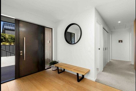 Photo of property in 6 Stockyard Lane, Jacks Point, Queenstown, 9371