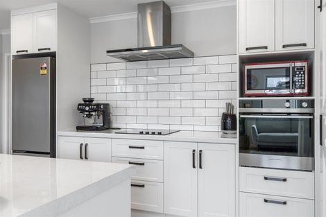 Photo of property in 43 Pinehurst Crescent, Morrinsville, 3300