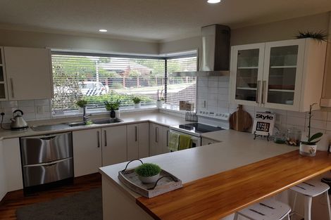 Photo of property in 65 Lowry Avenue, Redwood, Christchurch, 8051