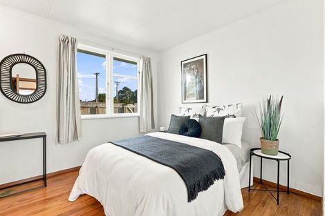 Photo of property in 24 Titoki Street, Castlecliff, Whanganui, 4501