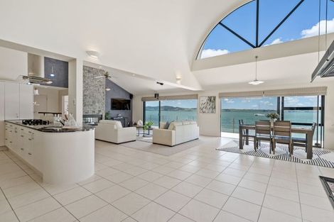 Photo of property in 42 Manganese Point Road, Tamaterau, Whangarei, 0174