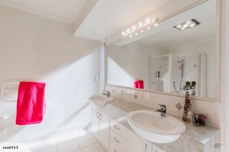 Photo of property in 6 Station Road, Huapai, Kumeu, 0810