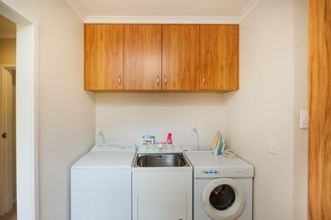 Photo of property in 10 Epsom Road, Hokowhitu, Palmerston North, 4410