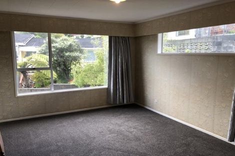 Photo of property in 22 Sunnyview Drive, Brown Owl, Upper Hutt, 5018