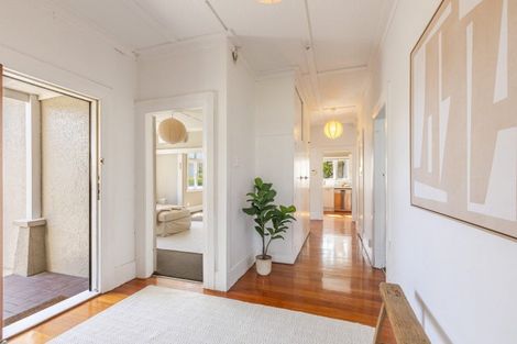 Photo of property in 187 Georges Drive, Napier South, Napier, 4110