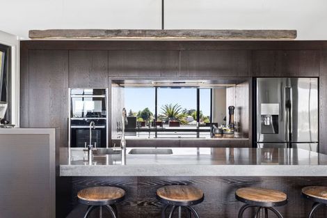 Photo of property in 228 Collingwood Street, Nelson South, Nelson, 7010