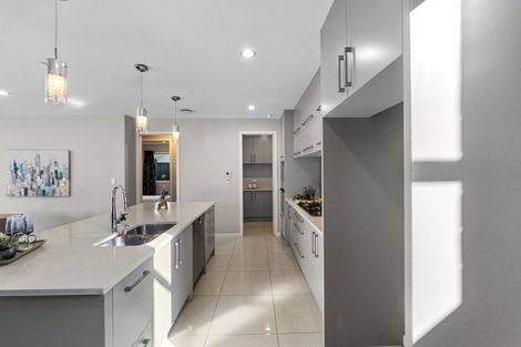 Photo of property in 6 Milano Boulevard, Karaka, Papakura, 2113