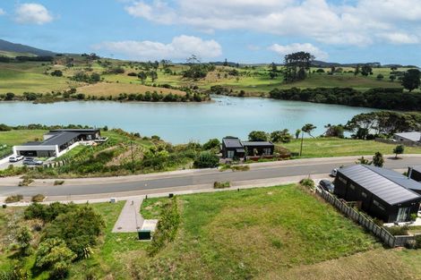 Photo of property in 41 Omahina Street, Raglan, 3225