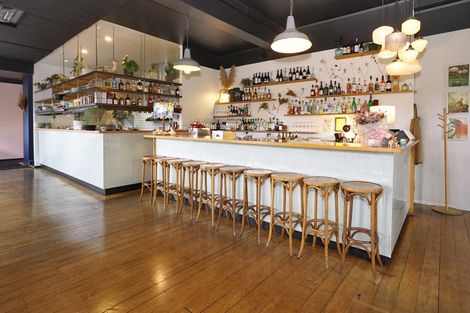 Photo of property in 14 Anzac Parade, Hamilton Central, Hamilton, 3204