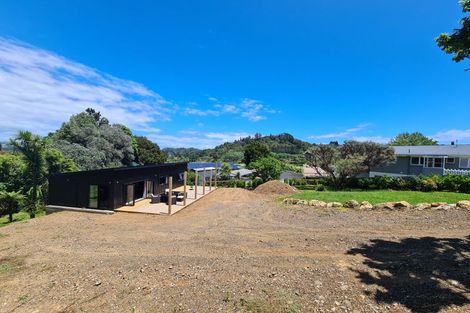 Photo of property in 46 James Street, Coromandel, 3506