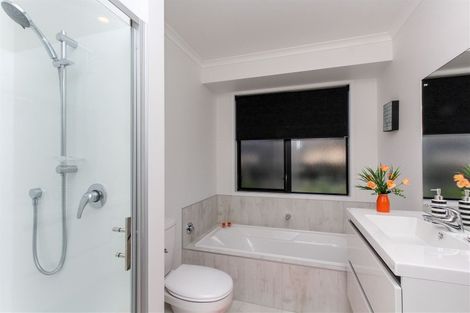 Photo of property in 60a Penrod Drive, Bell Block, New Plymouth, 4312