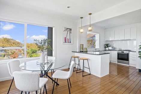 Photo of property in 1/1 Picton Street, Howick, Auckland, 2014