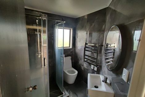 Photo of property in 31 Leaver Place, Weymouth, Auckland, 2103