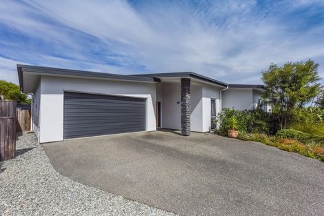 Photo of property in 40 Marino Grove, Richmond, 7020