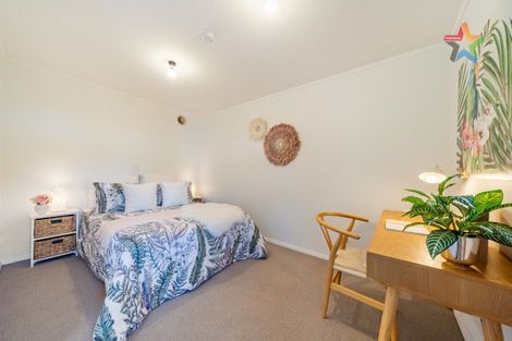 Photo of property in 3 Montgomery Avenue, Karori, Wellington, 6012