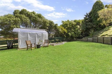 Photo of property in 43 Cedar Street, Maungaraki, Lower Hutt, 5010