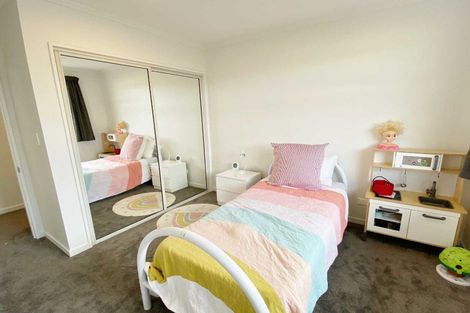 Photo of property in 192 Faringdon Boulevard, Rolleston, 7615