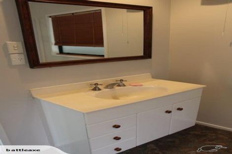 Photo of property in 304 School Road, Waimauku, 0881