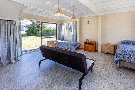 Photo of property in 210 Given Avenue, Whangamata, 3620