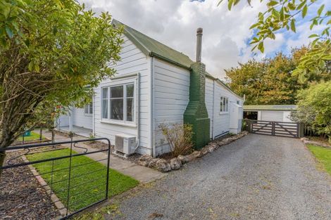 Photo of property in 9 Collins Street, Waipawa, 4210