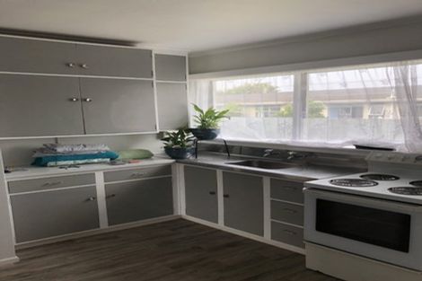 Photo of property in 4/608 Heretaunga Street East, Parkvale, Hastings, 4122