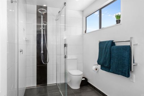 Photo of property in 22 Saint Ives Drive, Camborne, Porirua, 5026