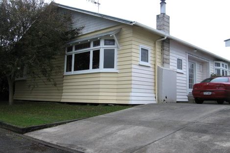 Photo of property in 20 Perrin Place, Kelvin Grove, Palmerston North, 4414