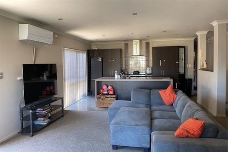 Photo of property in 84 Solomon Street, Brookfield, Tauranga, 3110