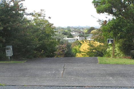 Photo of property in 40 Grenada Avenue, Forrest Hill, Auckland, 0620