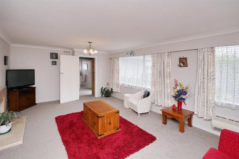 Photo of property in 1/14 Farquhars Road, Redwood, Christchurch, 8051