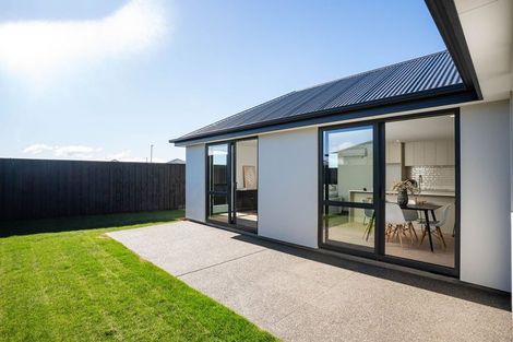 Photo of property in 8 Cooksley Lane, Rangiora, 7400