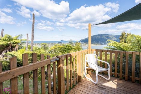 Photo of property in 40 Tairua Heights, Tairua, 3508