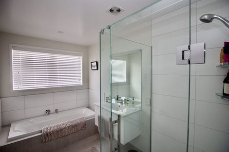 Photo of property in 51 Aquila Drive, Whitianga, 3510