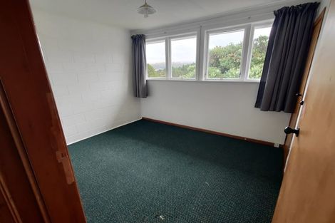 Photo of property in 2a-b Waihemo Street, Waitangirua, Porirua, 5024