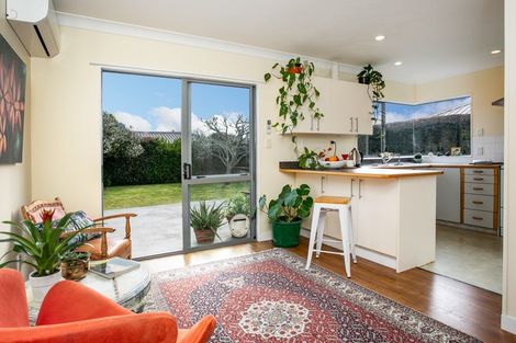 Photo of property in 69 Carlyle Street, Leamington, Cambridge, 3432