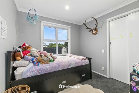 Photo of property in 42 Mountbatten Grove, Clouston Park, Upper Hutt, 5018