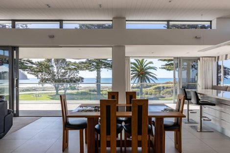 Photo of property in 81 Marine Parade, Mount Maunganui, 3116