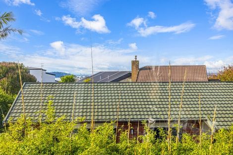 Photo of property in 9 Seagrove Road, West Harbour, Auckland, 0618